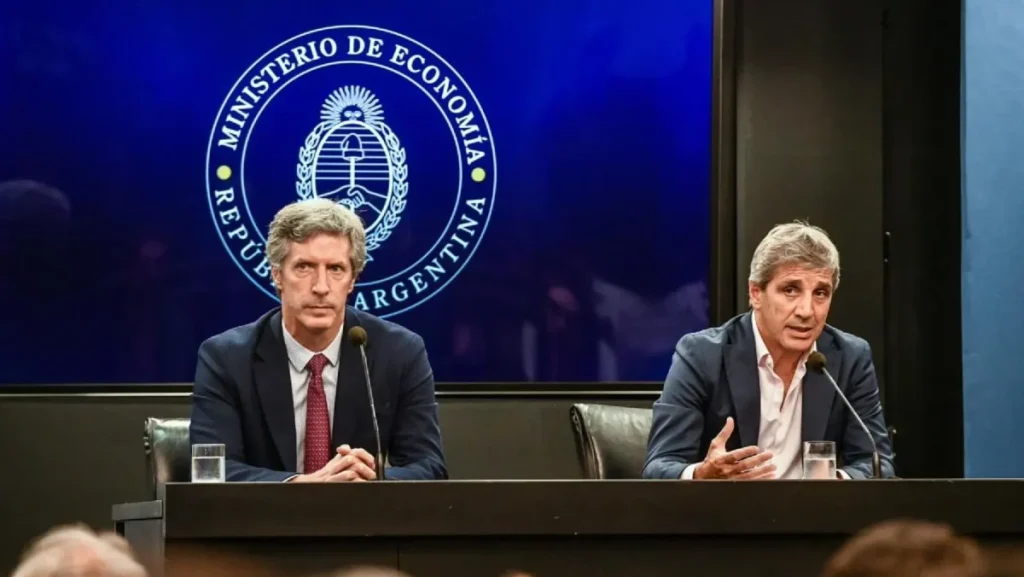 El Banco Central renov&oacute; pr&eacute;stamos por USD 6.000 millones con bancos internacionales hasta 2028