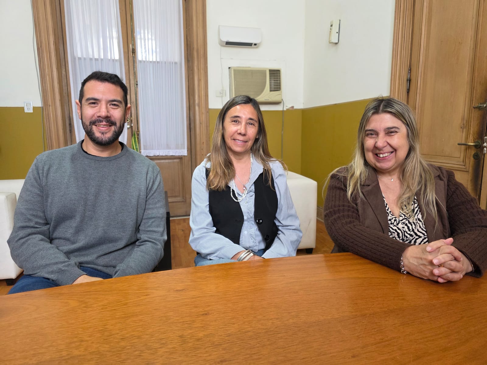 El domingo se realizará la Primera Feria de Cooperadoras Escolares en la Plaza 25 de Mayo