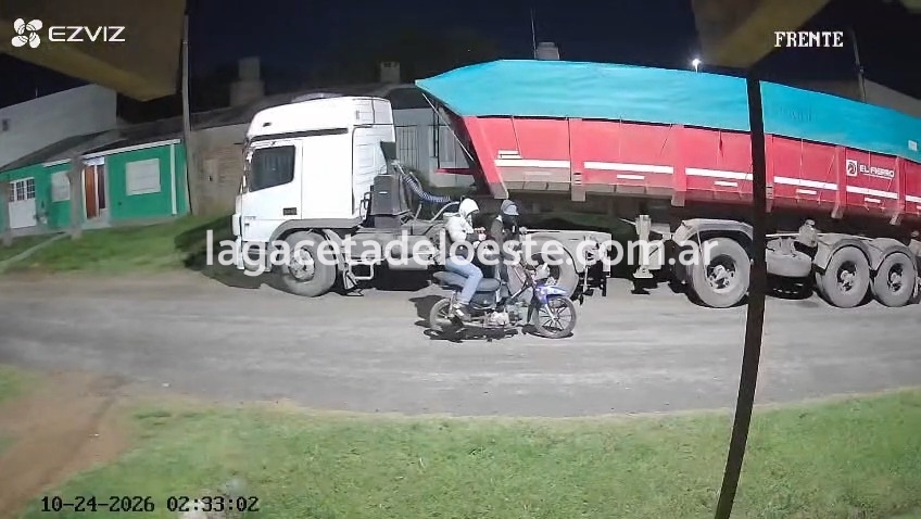 VIDEO Roban una moto, la exhiben en redes y la trasladan a ciudades cercanas