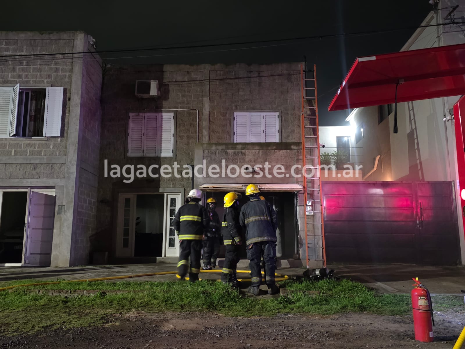 Principio de incendio en un local